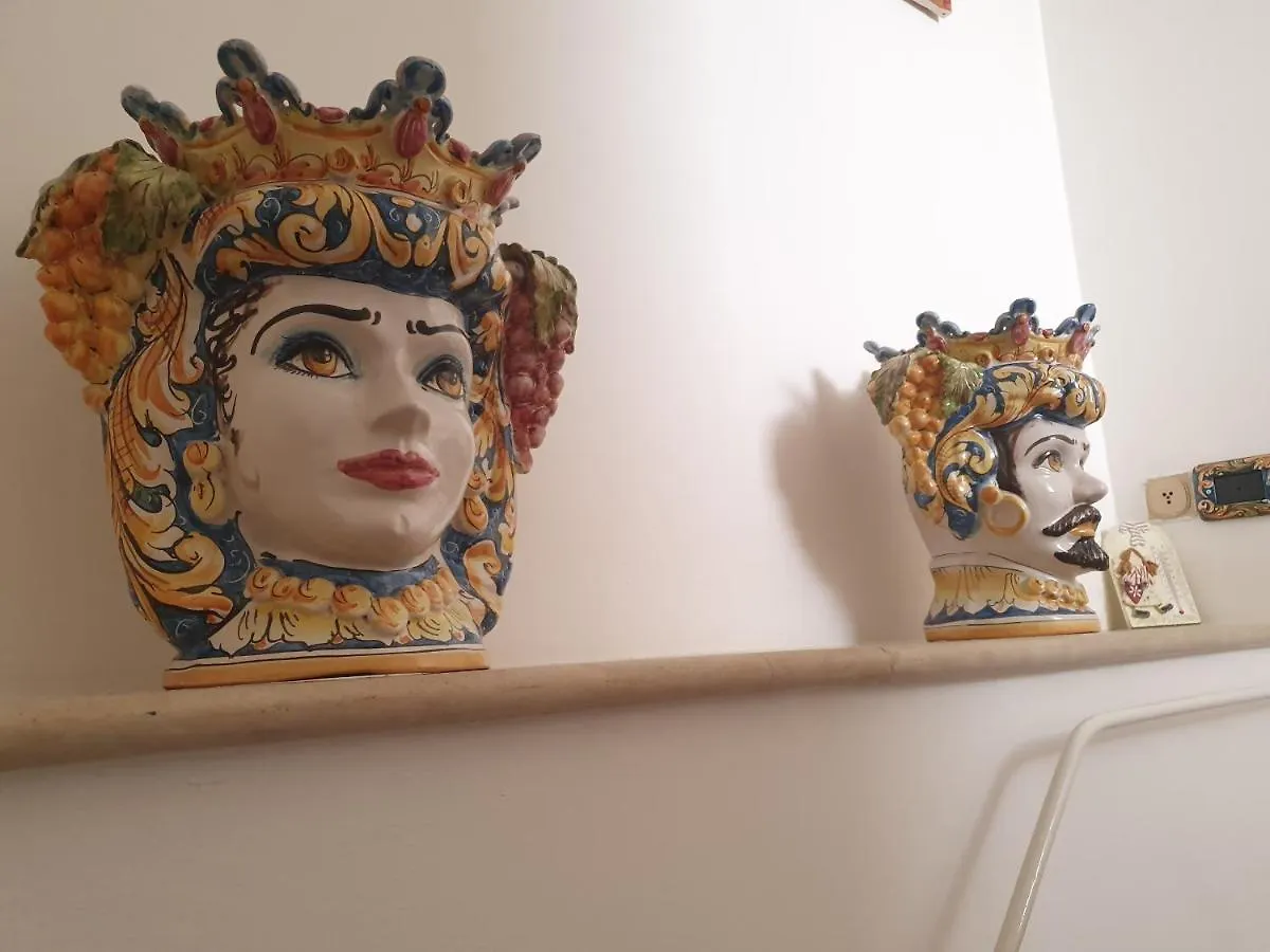 Palazzo Giufa Apartment Syracuse Italy